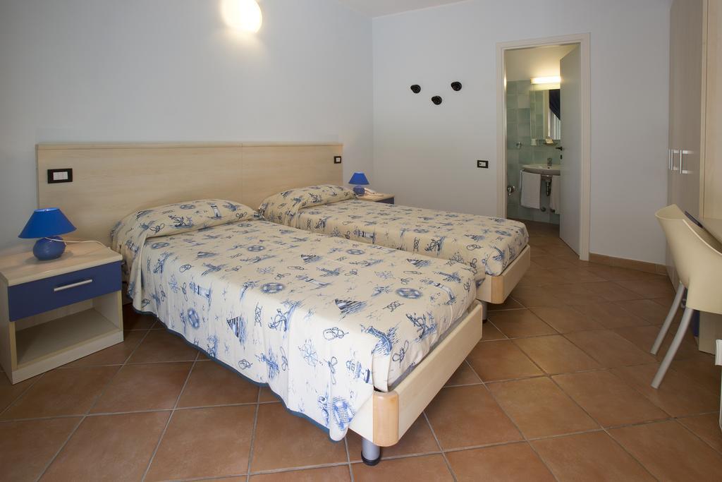 Hotel Vila Bahia Нумана Стая снимка
