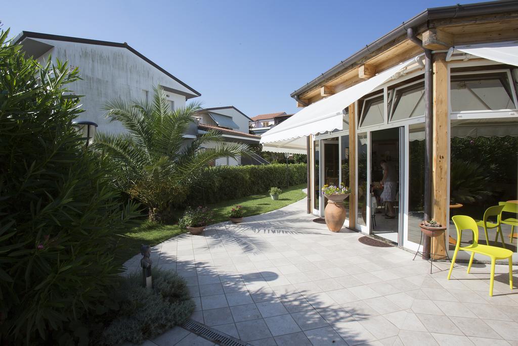 Hotel Vila Bahia Нумана Екстериор снимка